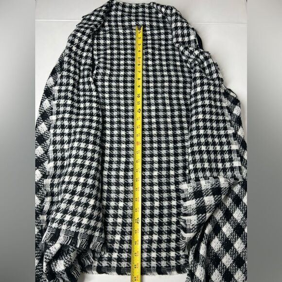 Styline BLACK WHITE REVERSIBLE PLAID VEST KIMONO One size - Picture 10 of 16